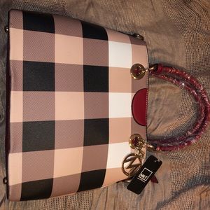 MIA K FARROW Collection Pink/Black Handbag!